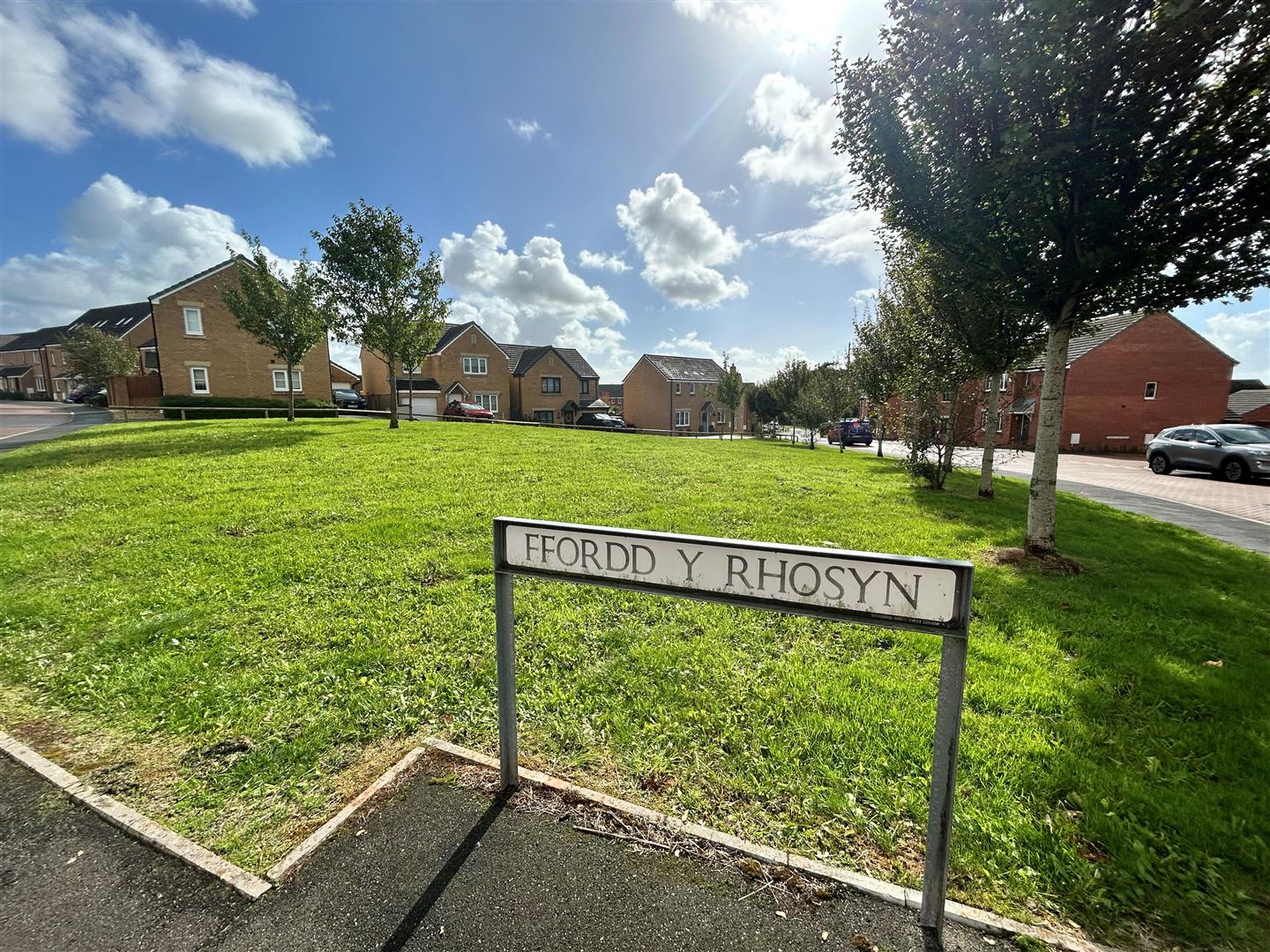 Ffordd Y Rhosyn, Coity, Bridgend, CF35 6GJ